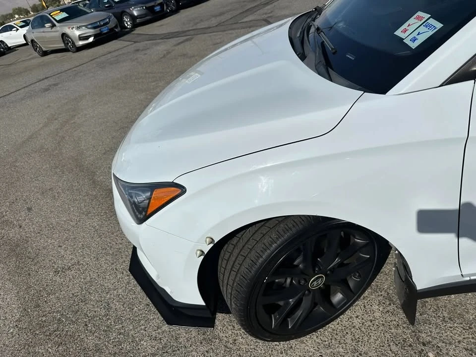 2019 Hyundai Veloster N - Image 17 of 18