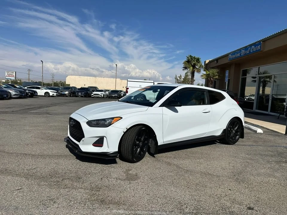 2019 Hyundai Veloster N - Image 2 of 18
