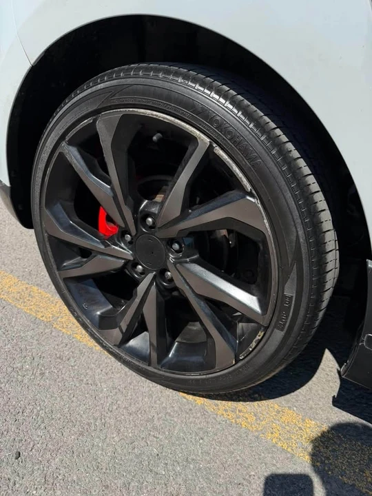 2019 Hyundai Veloster - Image 8 of 14