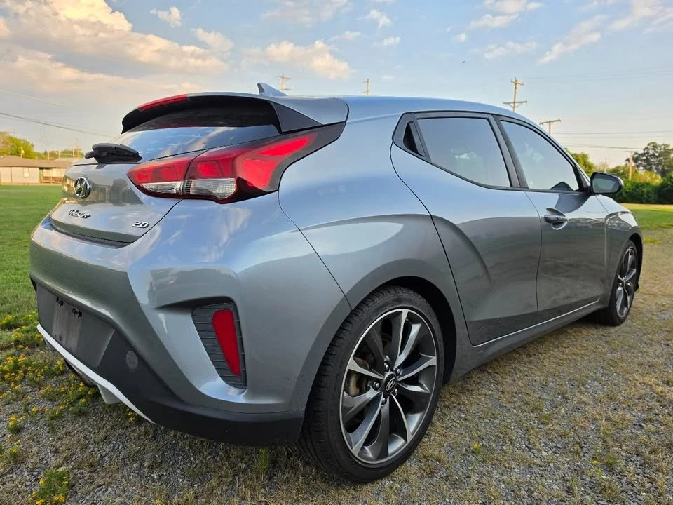 2019 Hyundai Veloster - Image 4 of 16
