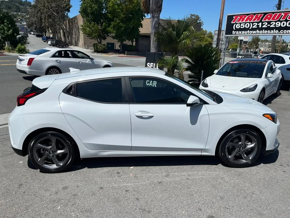 2019 Hyundai Veloster N - Image 8 of 20