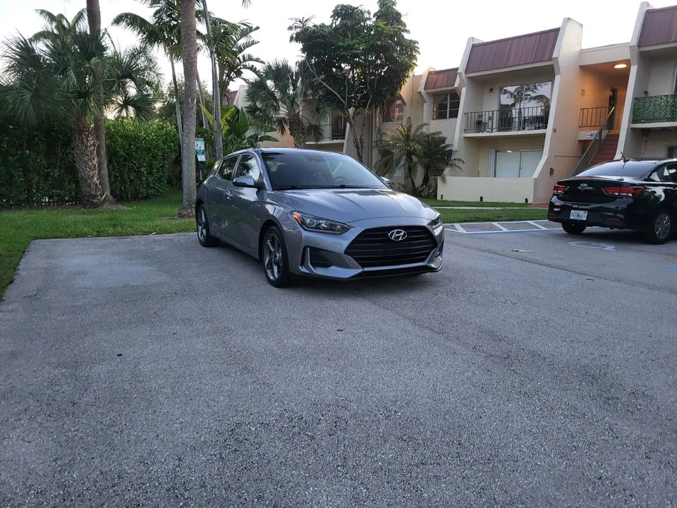 2019 Hyundai Veloster - Image 3 of 24
