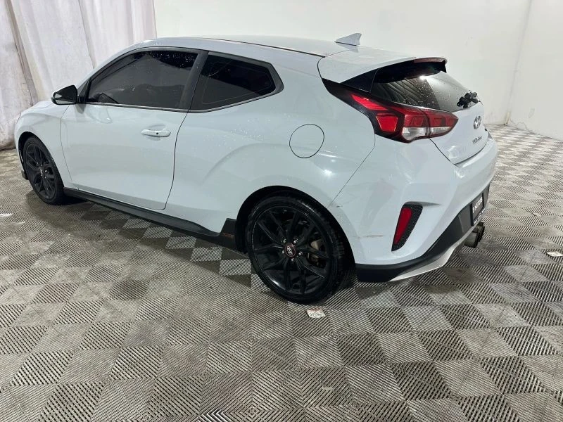 2019 Hyundai Veloster - Image 4 of 12