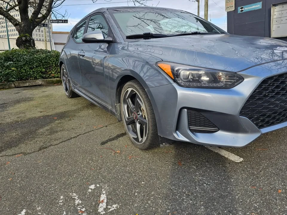 2019 Hyundai Veloster - Image 8 of 15