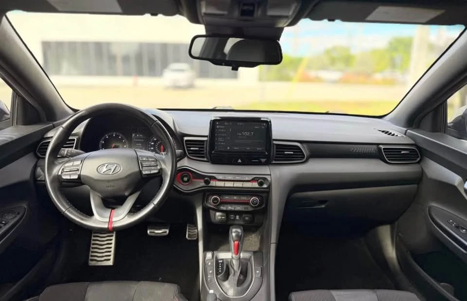 2019 Hyundai Veloster N - Image 9 of 11