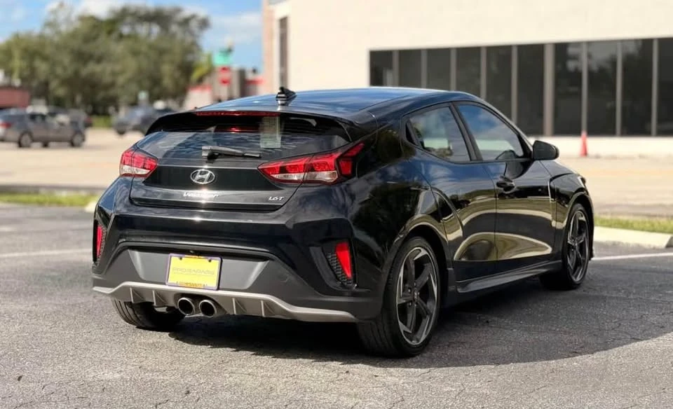 2019 Hyundai Veloster N - Image 7 of 11