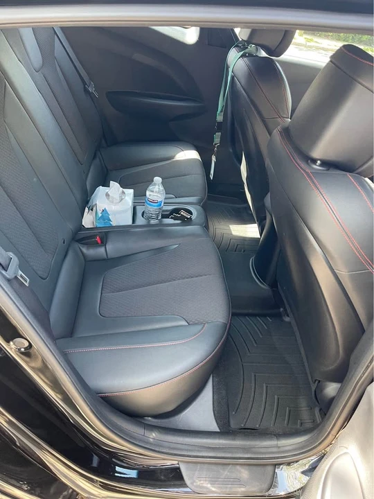2019 Hyundai Veloster - Image 7 of 9