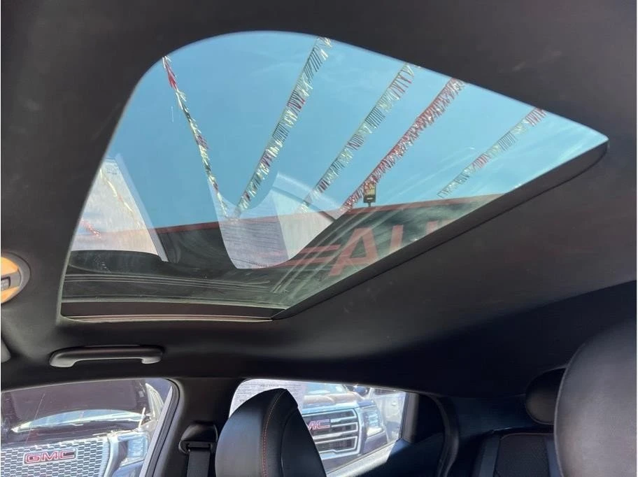 2019 Hyundai Veloster - Image 15 of 20