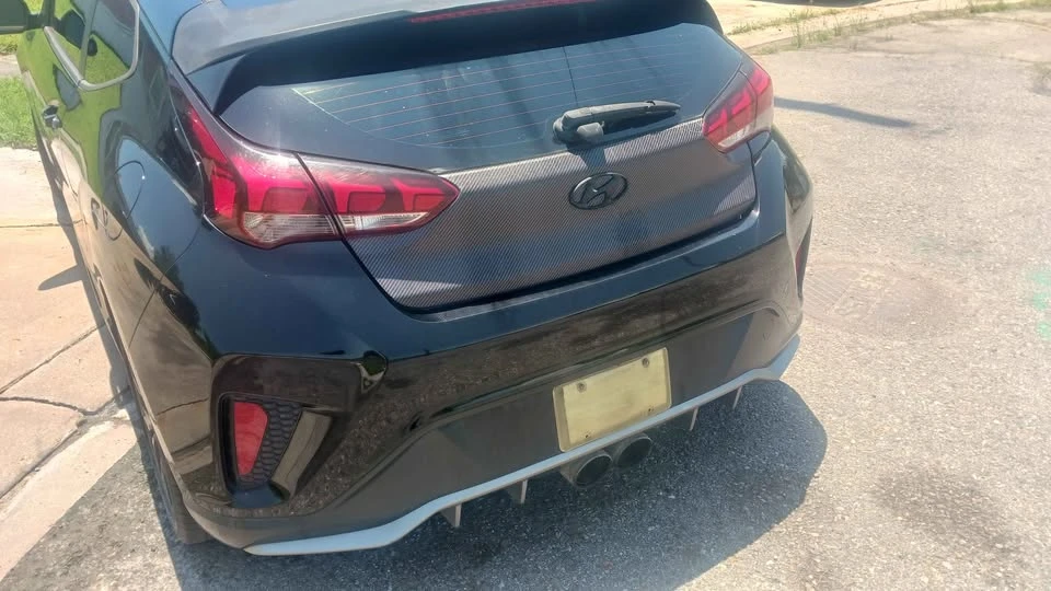 2019 Hyundai Veloster N - Image 2 of 3