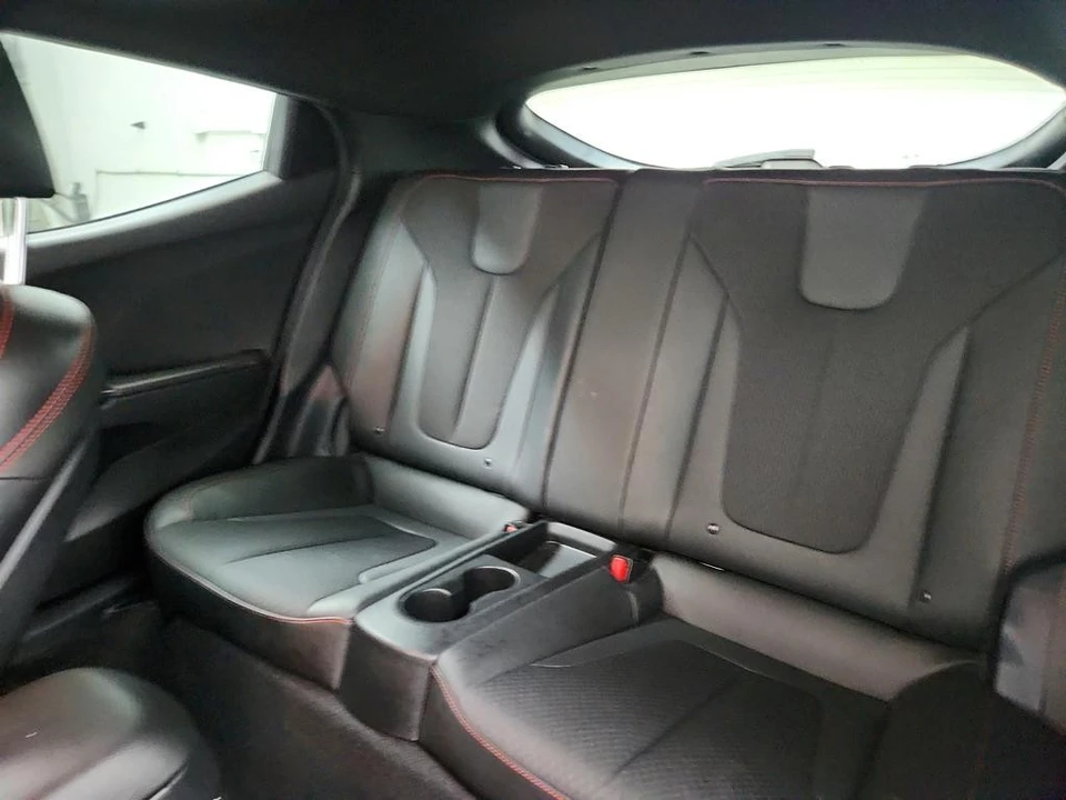 2019 Hyundai Veloster - Image 22 of 31