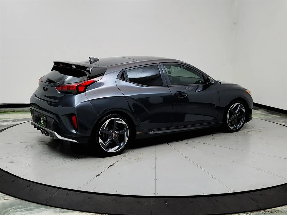 2019 Hyundai Veloster - Image 5 of 31