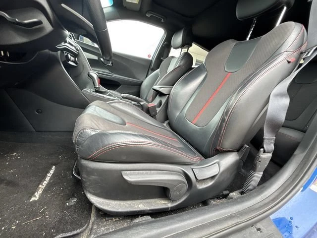 2019 Hyundai Veloster - Image 15 of 20