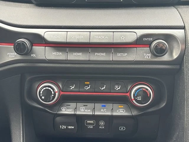 2019 Hyundai Veloster - Image 18 of 20