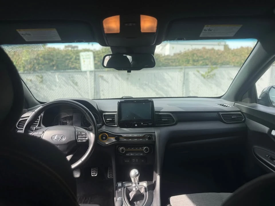 2019 Hyundai Veloster - Image 15 of 19