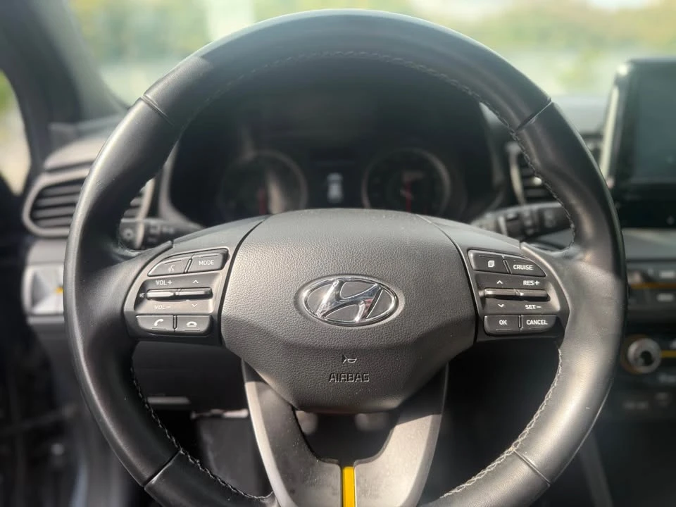 2019 Hyundai Veloster - Image 13 of 19