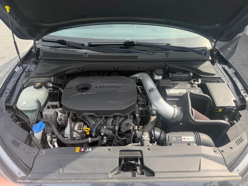 2019 Hyundai Veloster - Image 9 of 19