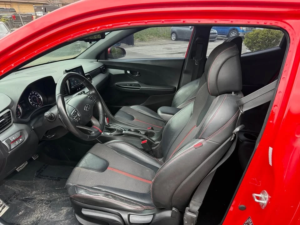 2019 Hyundai Veloster - Image 10 of 20