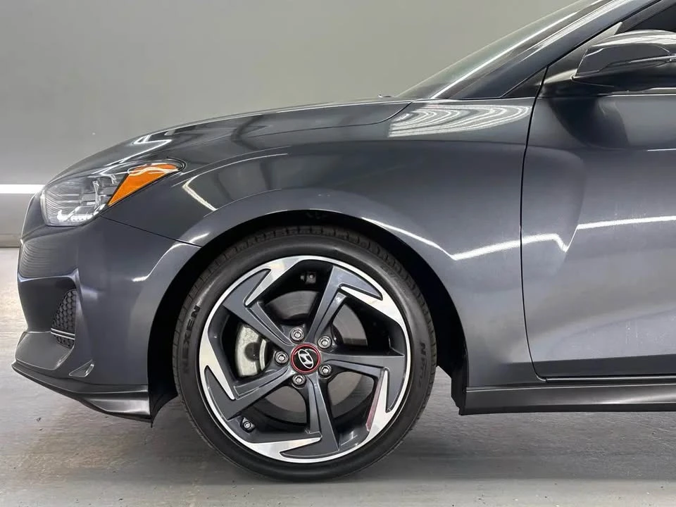 2019 Hyundai Veloster - Image 4 of 15