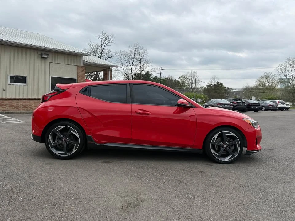 2019 Hyundai Veloster - Image 6 of 20