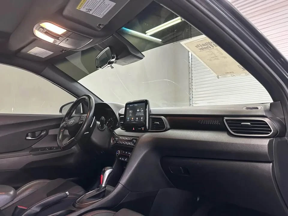 2019 Hyundai Veloster - Image 6 of 15