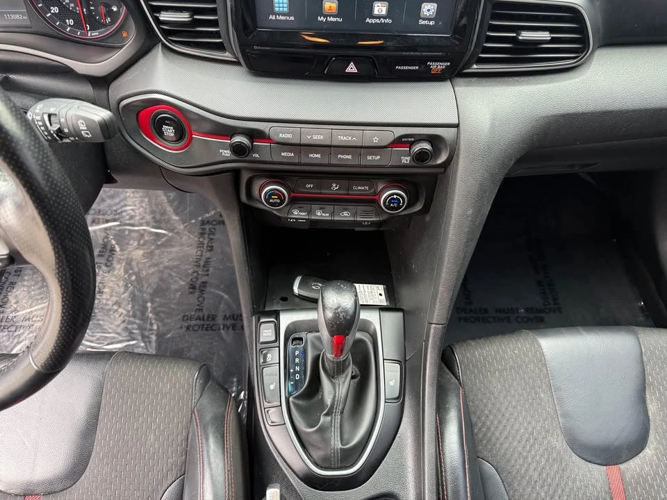 2019 Hyundai Veloster - Image 15 of 20