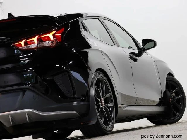 2019 Hyundai Veloster - Image 8 of 31