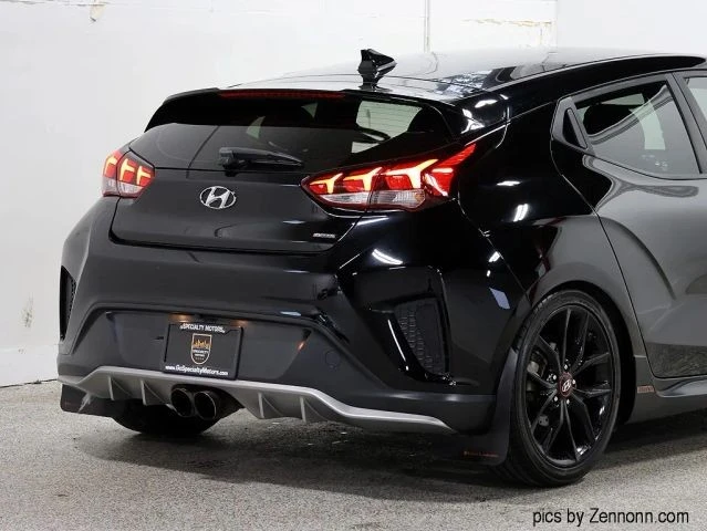 2019 Hyundai Veloster - Image 9 of 31
