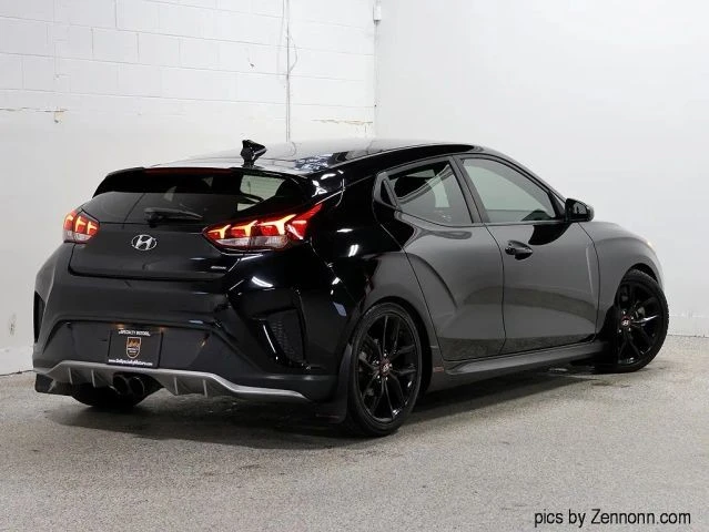 2019 Hyundai Veloster - Image 10 of 31