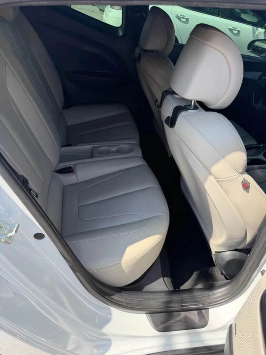 2019 Hyundai Veloster N - Image 9 of 13