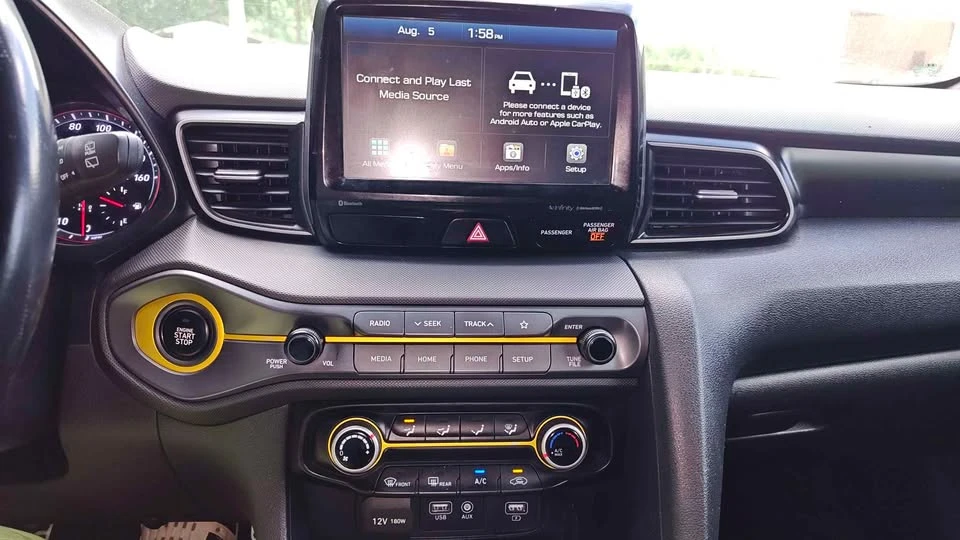 2019 Hyundai Veloster - Image 14 of 19