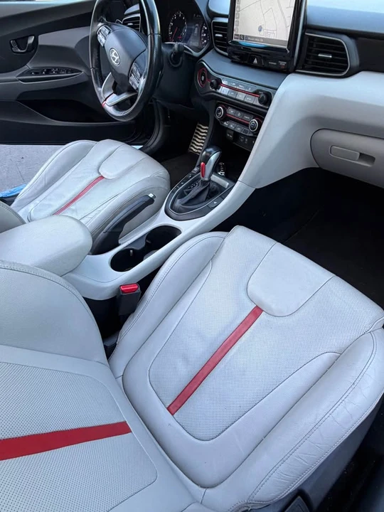 2019 Hyundai Veloster - Image 6 of 18