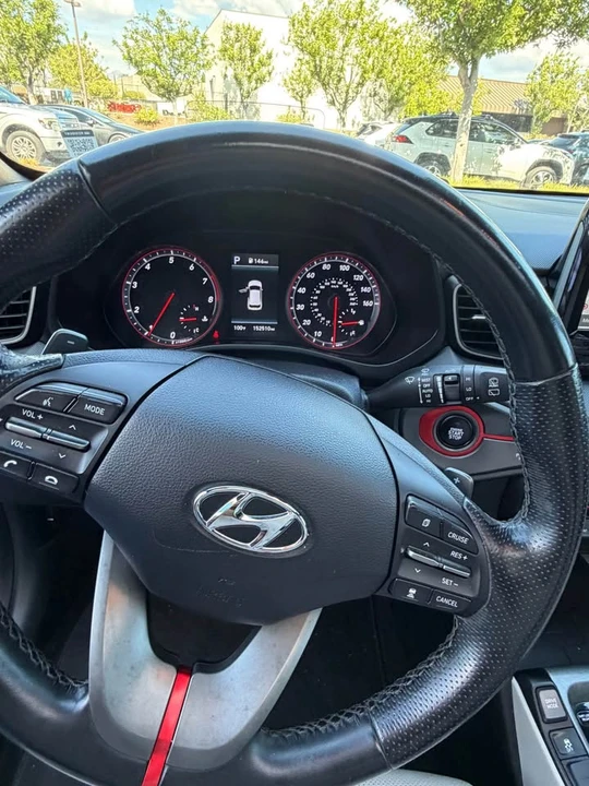 2019 Hyundai Veloster - Image 5 of 18