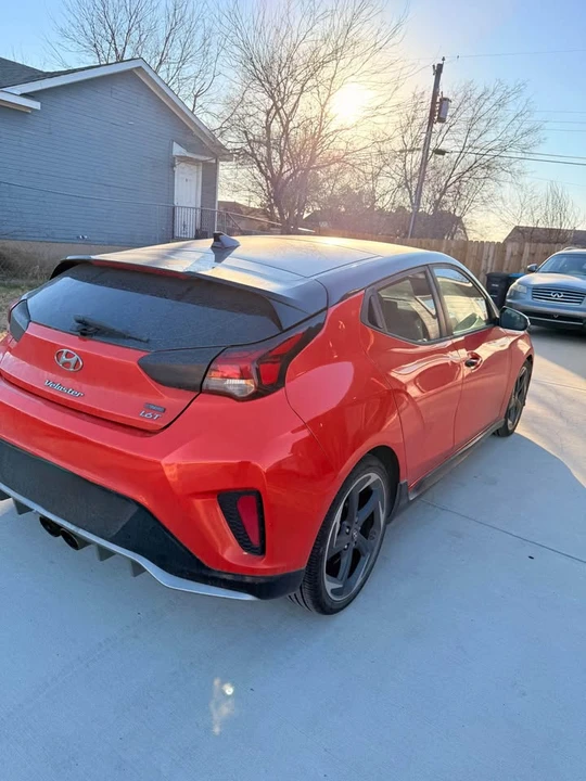 2019 Hyundai Veloster N - Image 4 of 6