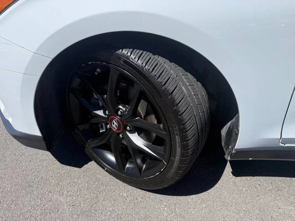 2019 Hyundai Veloster N - Image 2 of 12