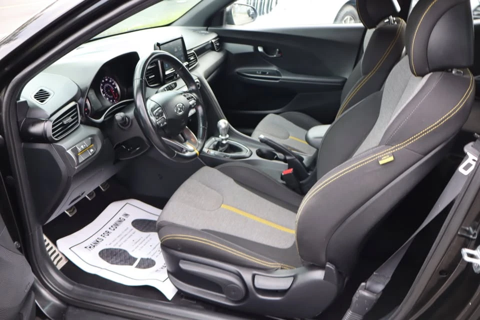 2019 Hyundai Veloster - Image 7 of 20