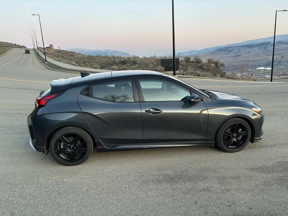 2019 Hyundai Veloster - Image 4 of 16