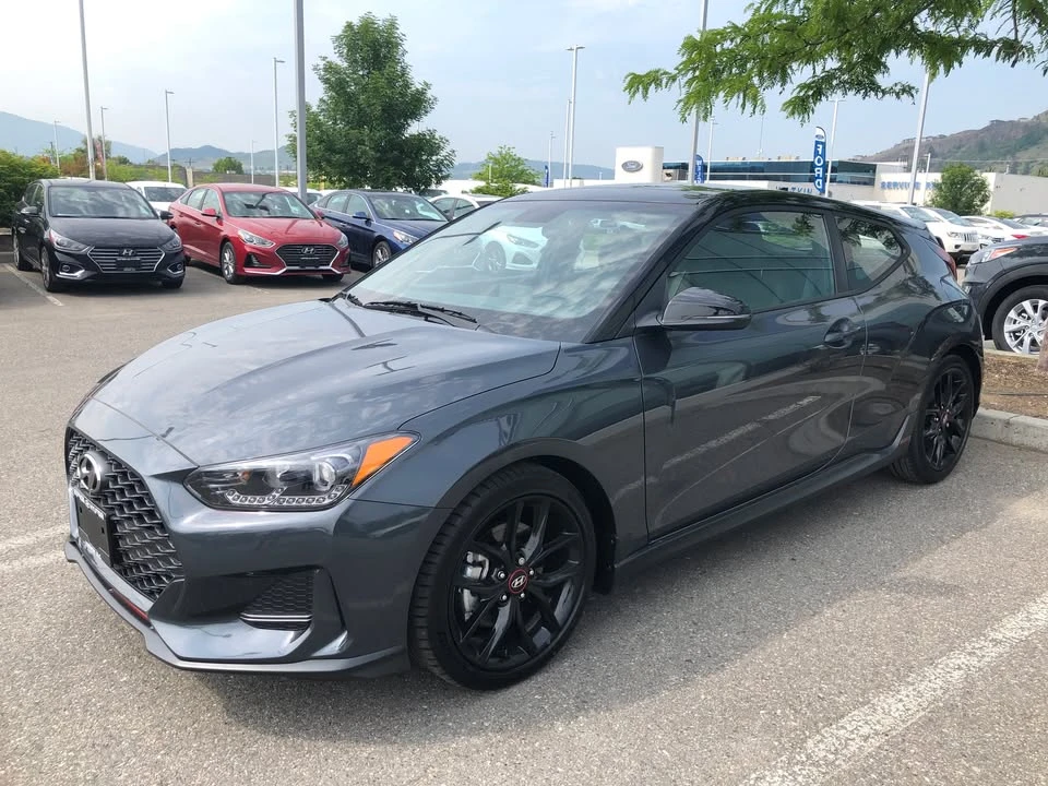 2019 Hyundai Veloster - Image 15 of 16