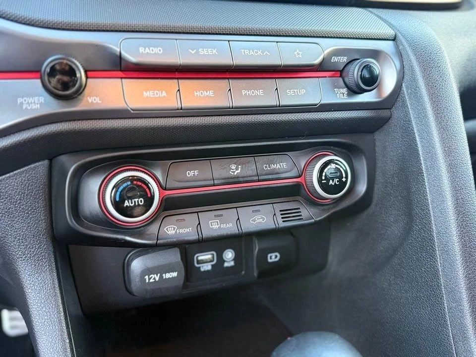 2019 Hyundai Veloster - Image 9 of 12
