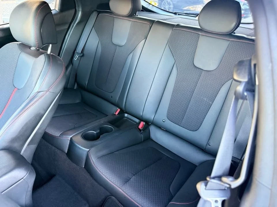 2019 Hyundai Veloster - Image 5 of 12