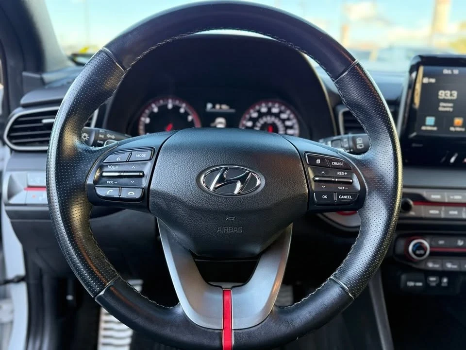 2019 Hyundai Veloster - Image 6 of 12