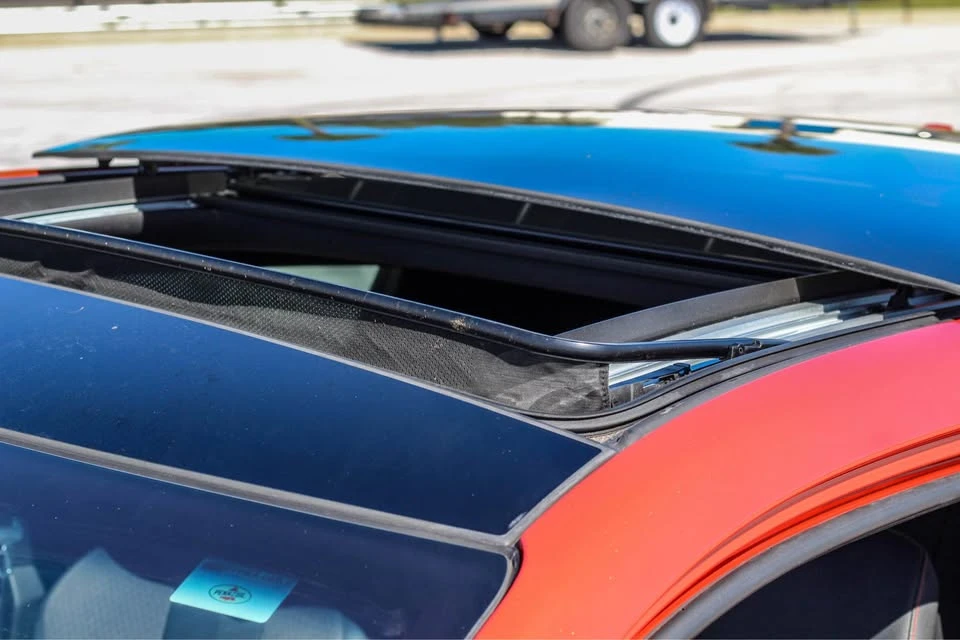 2019 Hyundai Veloster N - Image 10 of 14