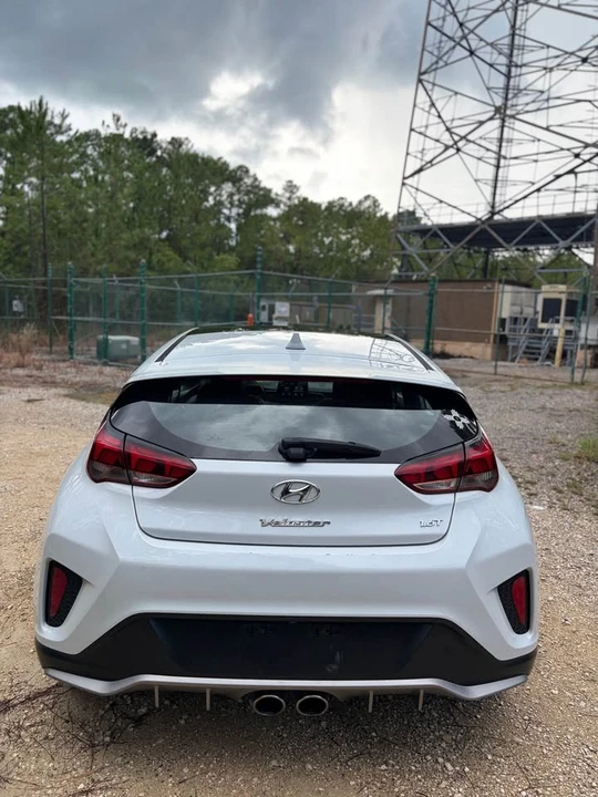 2019 Hyundai Veloster N - Image 6 of 16