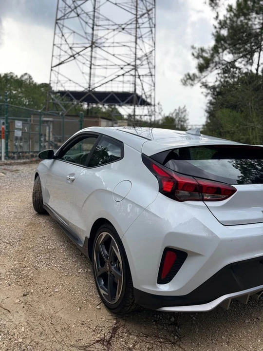 2019 Hyundai Veloster N - Image 4 of 16