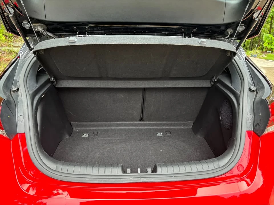 2019 Hyundai Veloster - Image 9 of 20