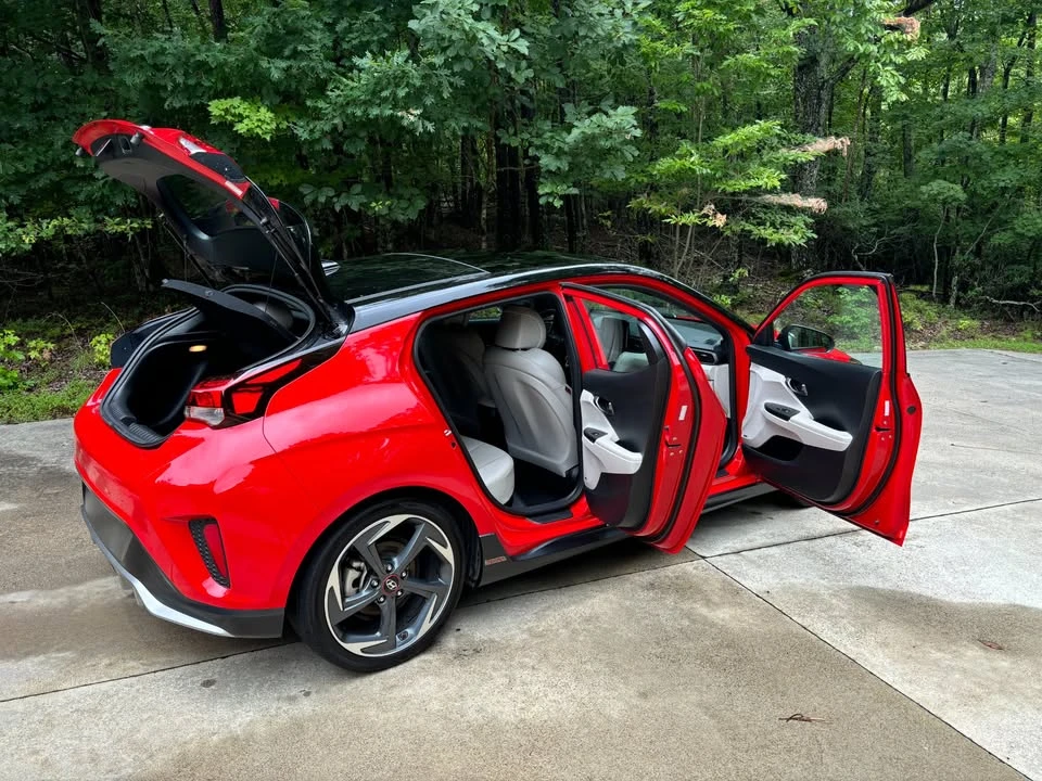 2019 Hyundai Veloster - Image 8 of 20