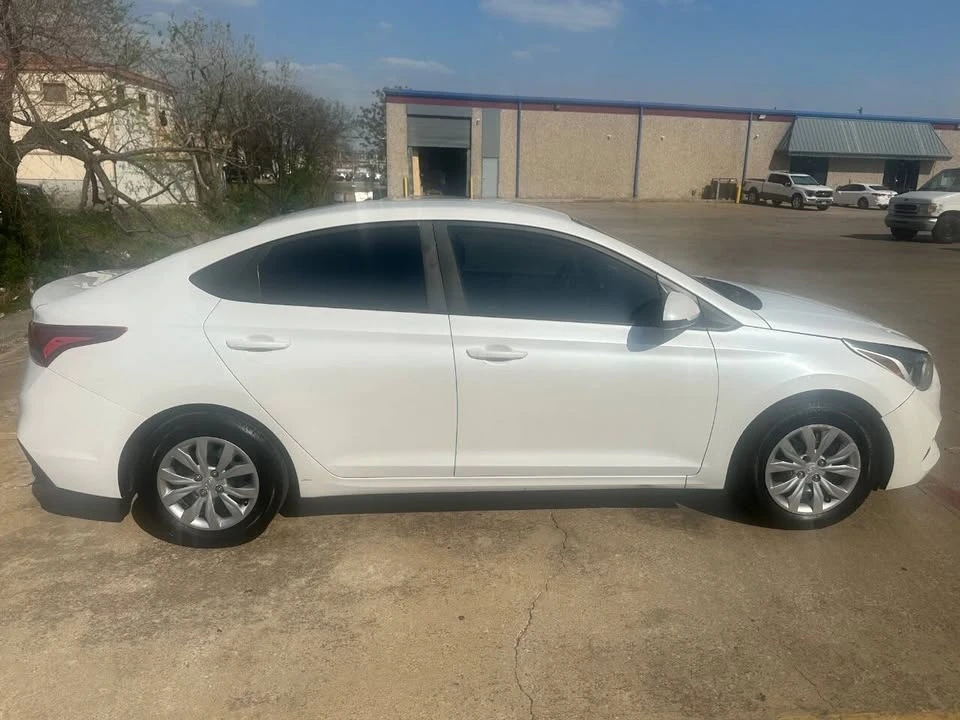 2019 Hyundai Accent - Image 9 of 20