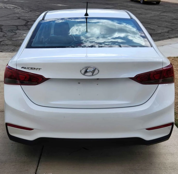 2019 Hyundai Accent - Image 4 of 10