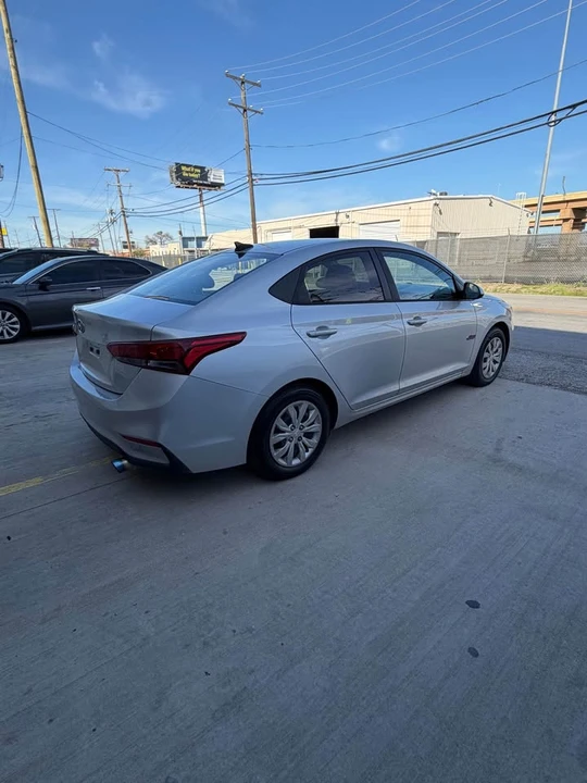 2019 Hyundai Accent - Image 2 of 12