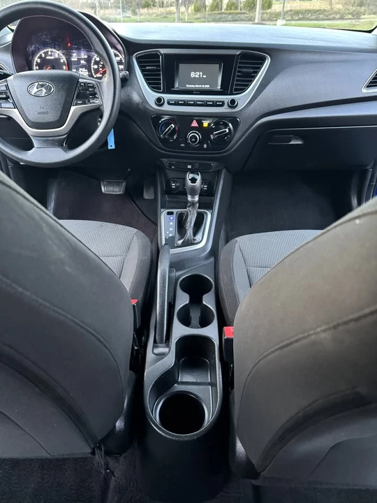 2019 Hyundai Accent - Image 10 of 17