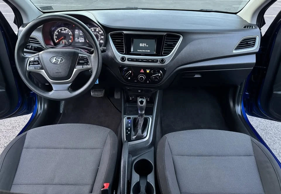 2019 Hyundai Accent - Image 9 of 17